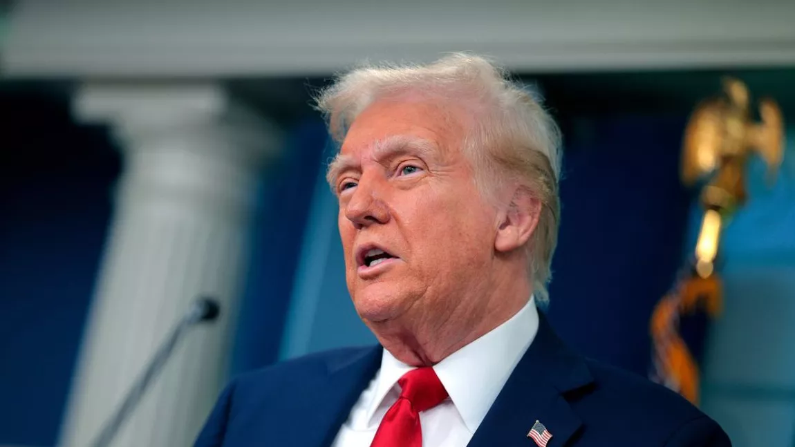 Donald Trump a declarat că a vorbit la telefon cu preşedintele rus Vladimir Putin. Acesta vrea încetarea războiului