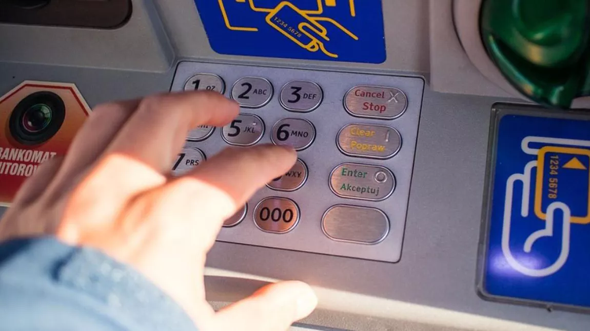 Bancomatele clasice vor deveni treptat istorie! Cum vom retrage numerar în viitor fără card și PIN