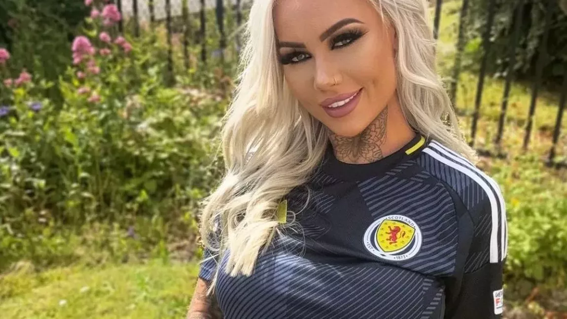 Face OnlyFans și își susține fiica să-i urmeze profesia! Toată familia este mândră de ea!