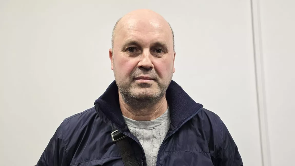 Un ieșean încearcă de o săptămână să ridice cardul mamei sale de la Banca Transilvania, dar este refuzat: „Mama e la pat. Eu sunt împuternicit să îi iau pensia”