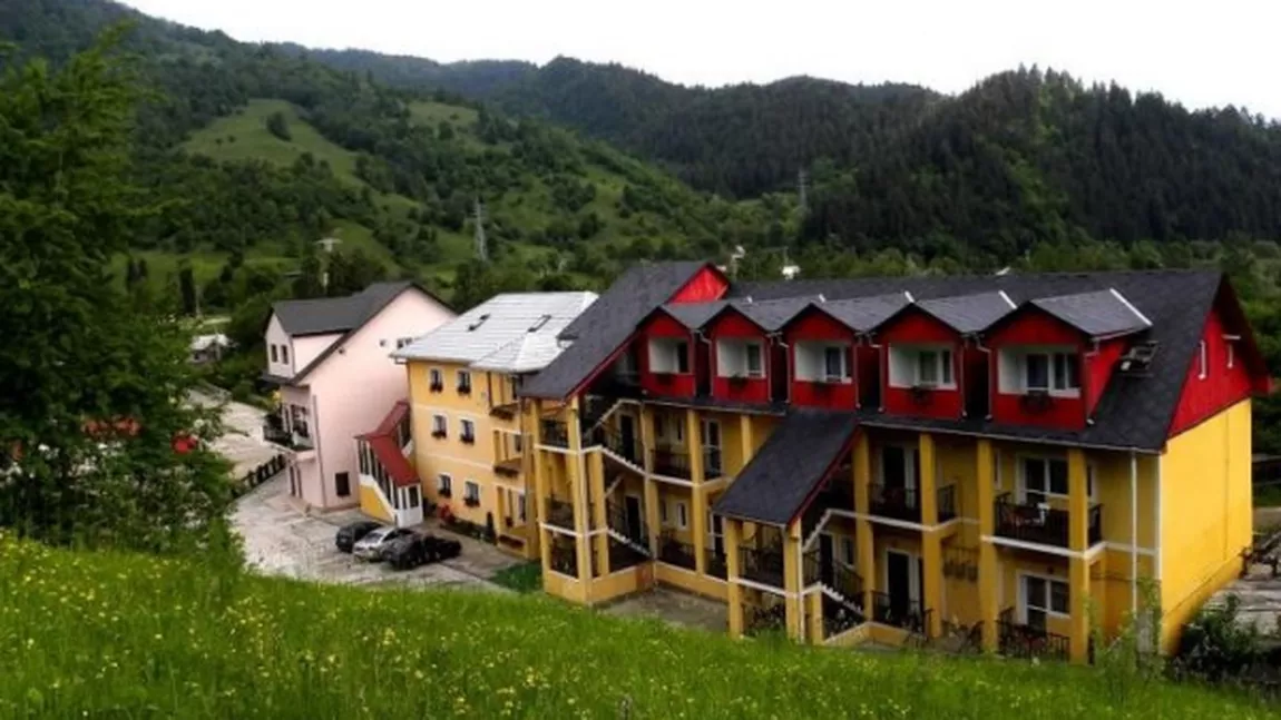 Hotel Adora - Bicaz