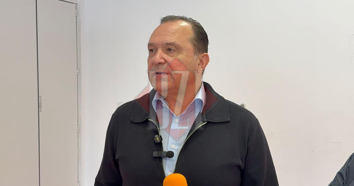 Președintele Federației Române de Handbal, Constantin Nica, s-a întâlnit la Iași cu antrenorii pentru a discuta despre nivelul din România.