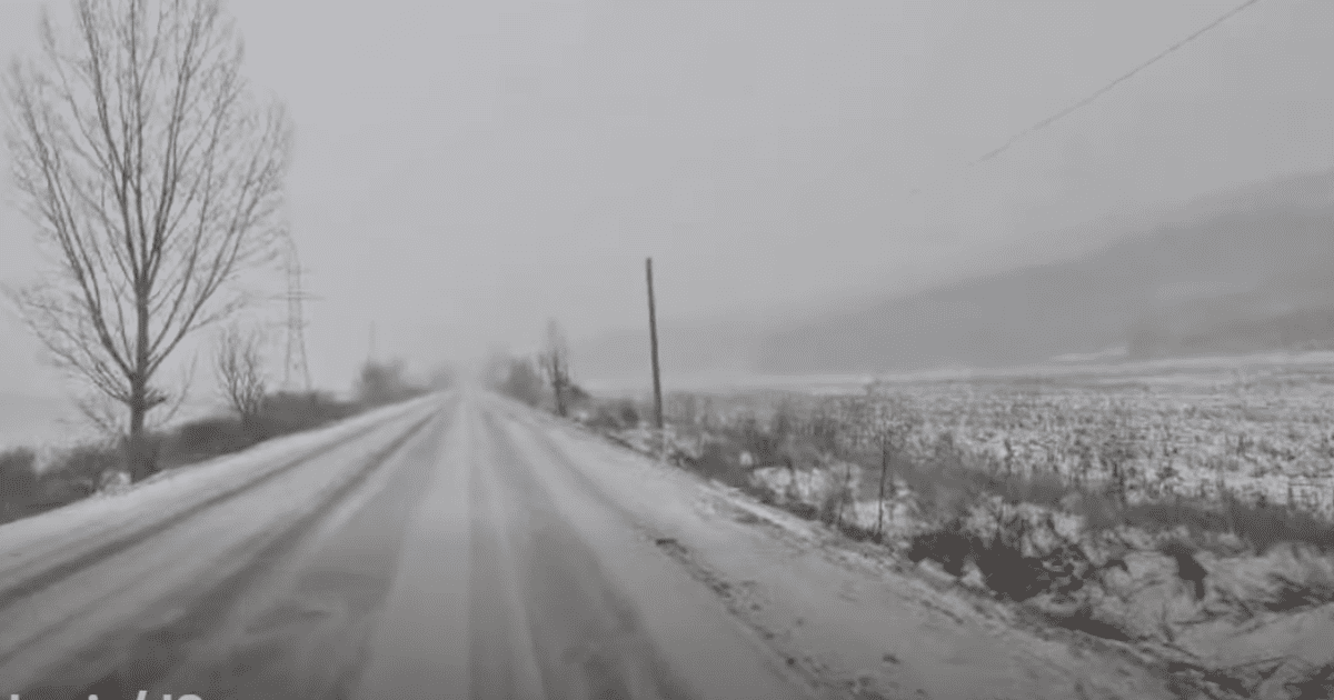 Drumul național DN2N, între Bogza și Dumbrăveni, închis din cauza viscolului