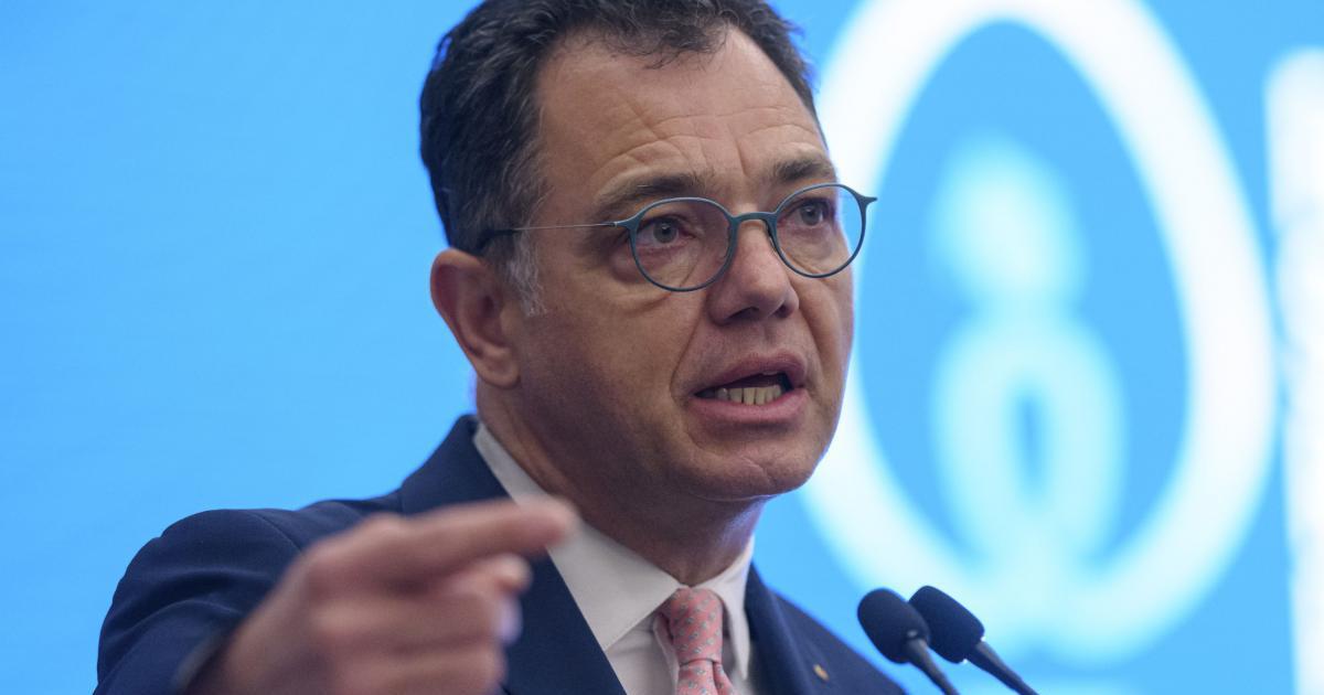 Majorarea tarifelor la gunoi, blocată în CL Vaslui, prin abținerea Anei Maria Cristea. Primarul Braniște nu a primit mandatul pentru a vota scumpirea cu 5,8%