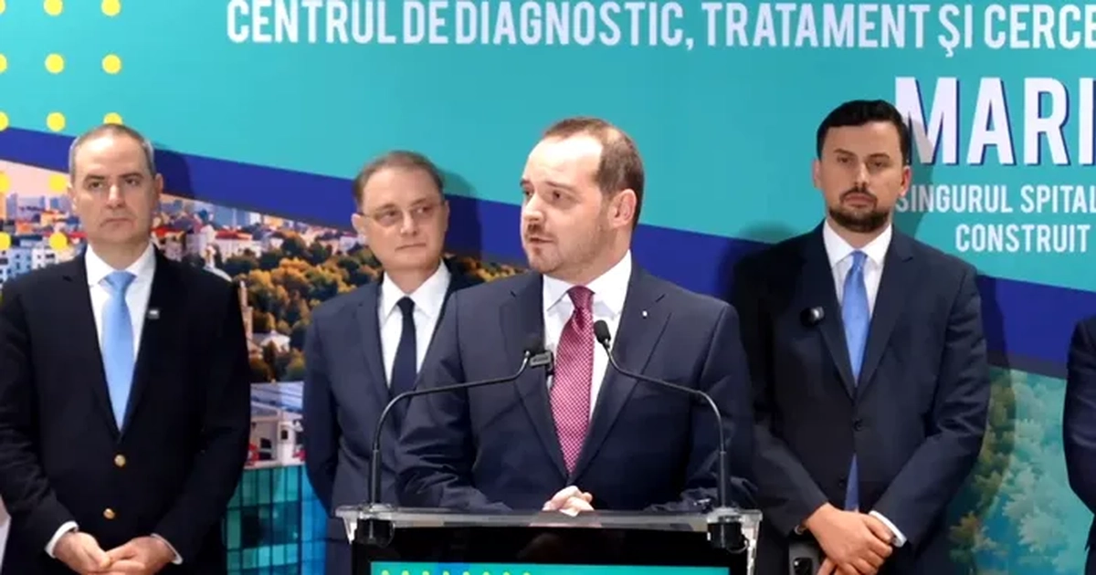 Amendă de 6.000 de lei pentru transportul a peste 3 metri cubi de lemn fără aviz, la Pojorâta
