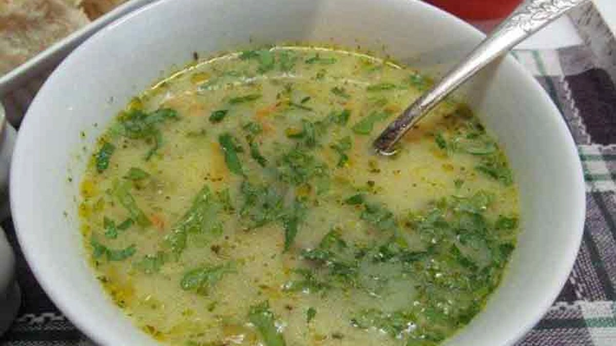 ciorba_de_castraveti1.jpg