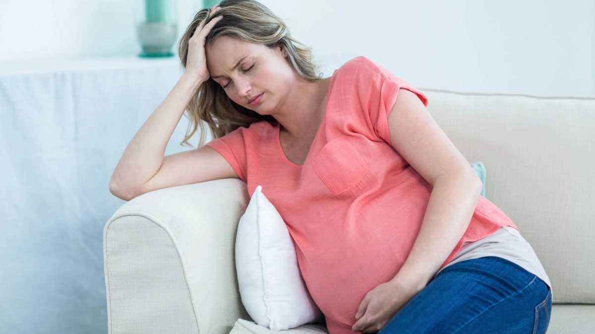 Femeile însărcinate pot transmite coronavirus la fetus