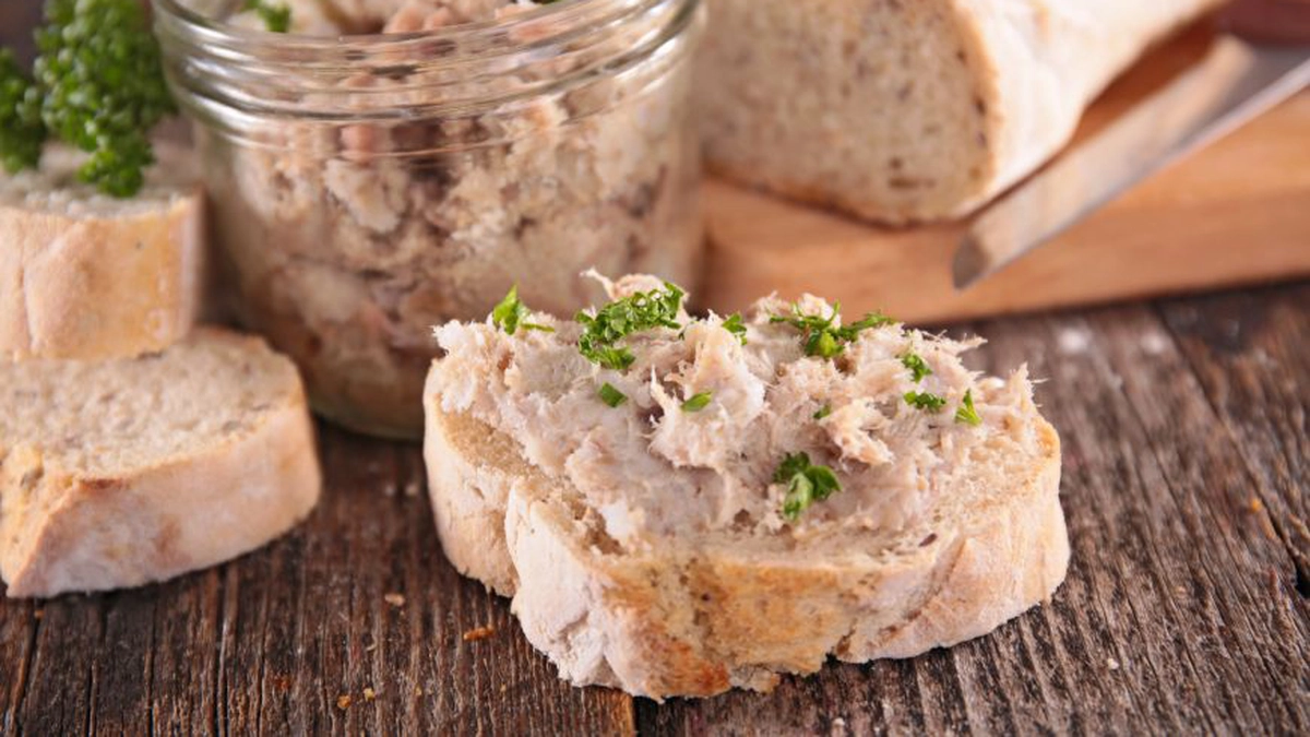 pate din ton la conserva