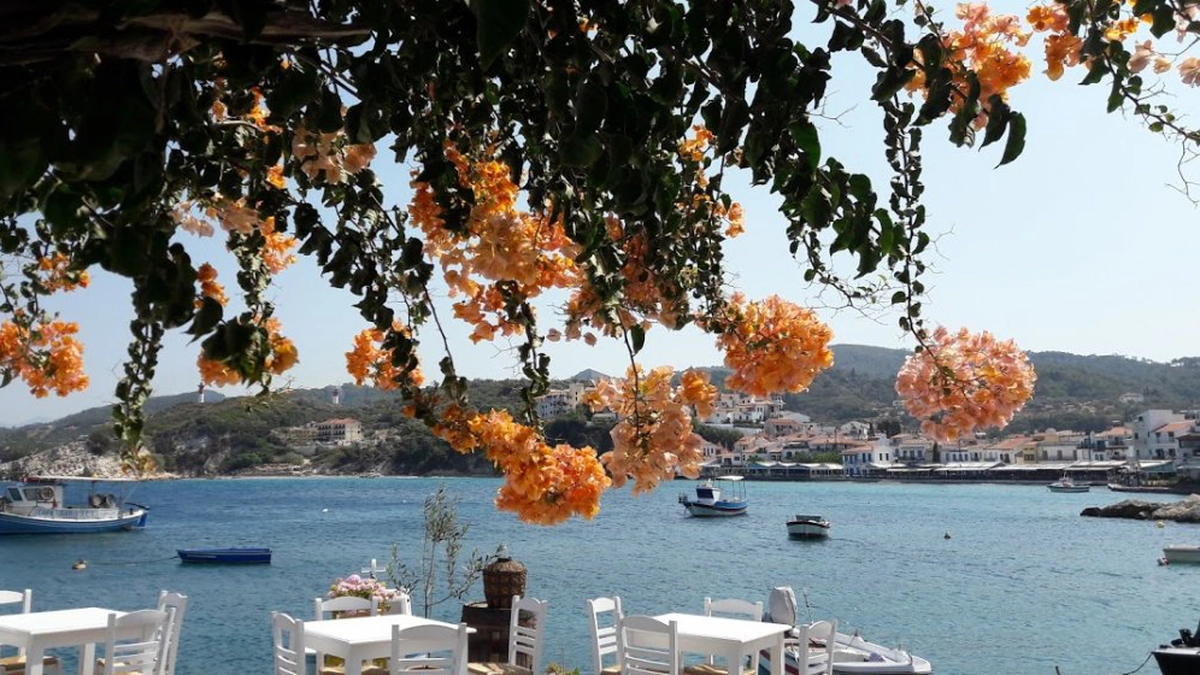 Grecia extinde restricțiile de călătorie! Turiștii români care vor să viziteze această țară trebuie să știe acest lucru