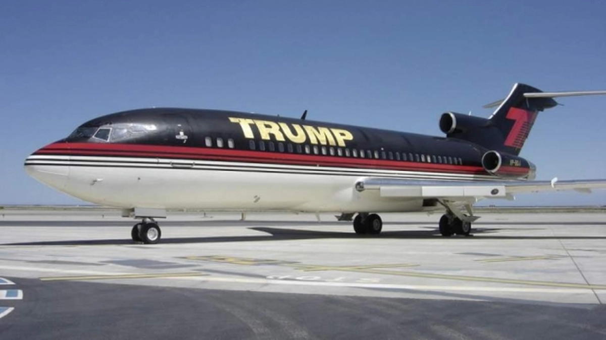 Panică la Casa Albă după ce o dronă s-a apropriat periculos de avionul în care se află Donald Trump