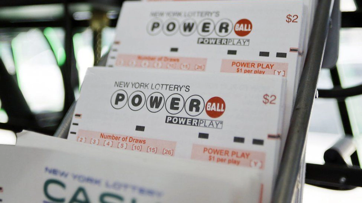 Un bărbat din Kentucky care a câștigat un jackpot de 2 milioane de dolari le-a spus oficialilor