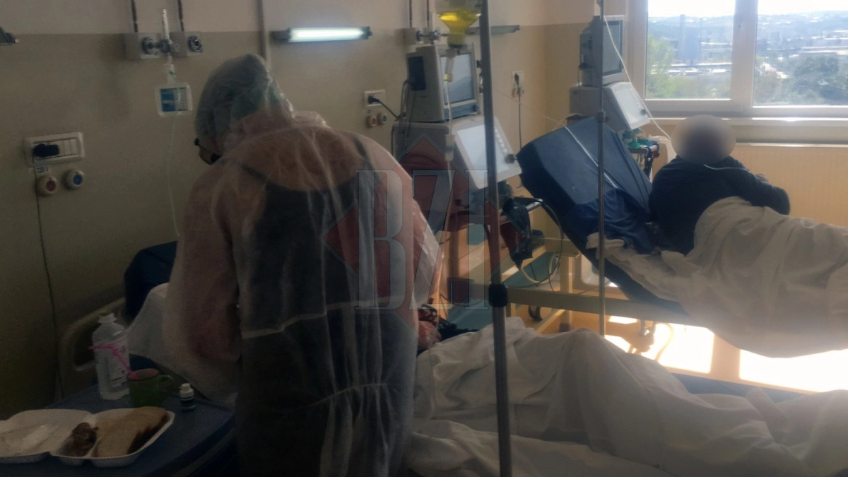 Pacienți- cu- Covid-19 -internați -la- secția- de- Terapie-Intensivă -de- la- Spitalul -de -Neurochirurgie -din -Iași