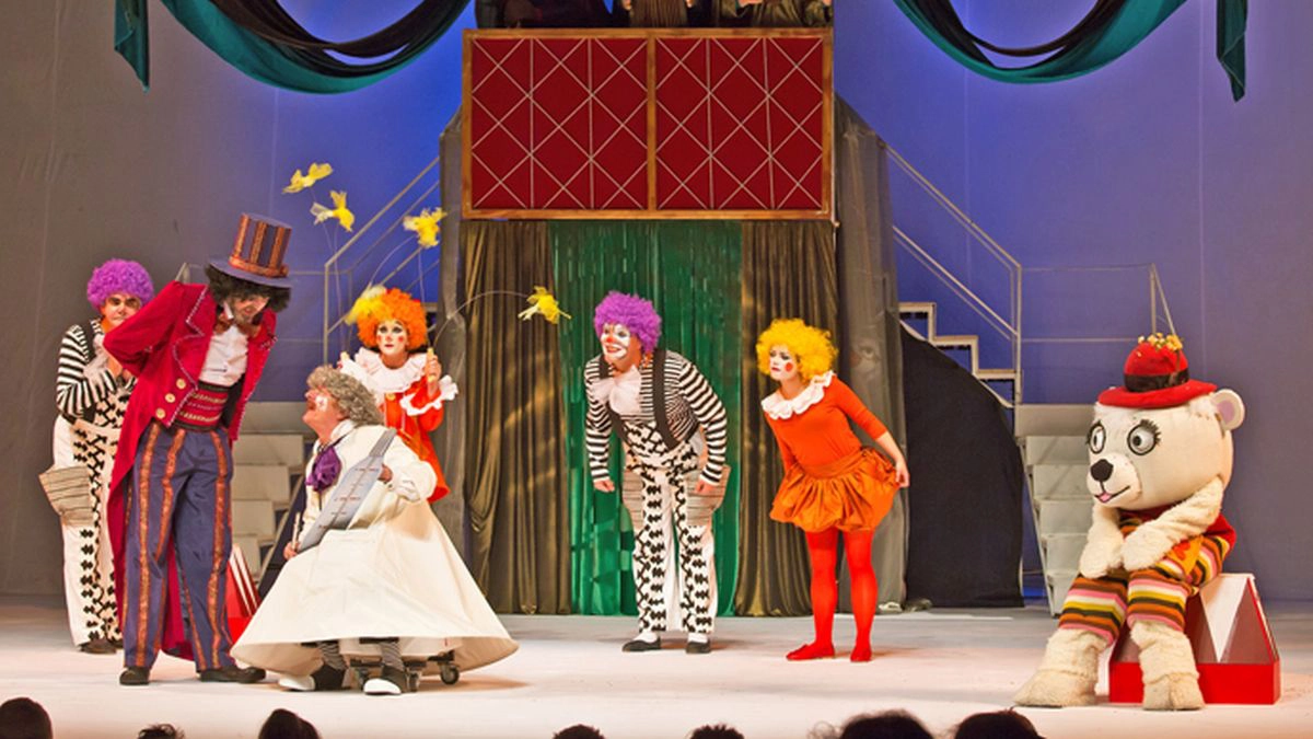 fram-ursul-polar-la-teatrul-luceafarul-iasi