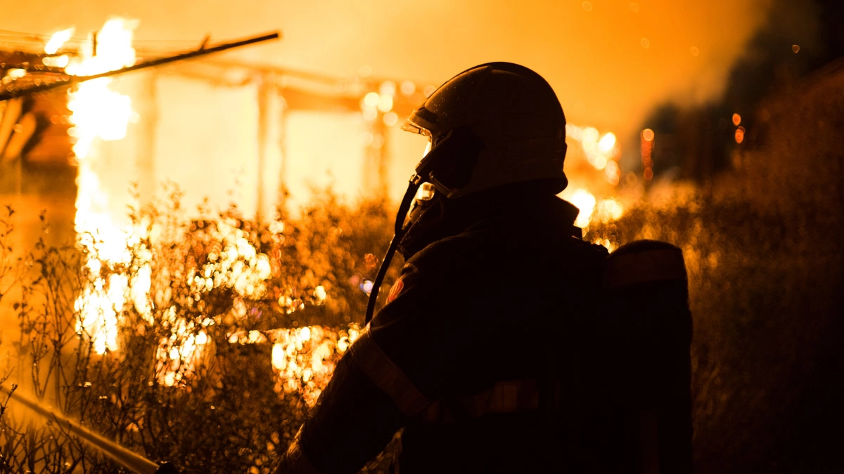 incendiu-incendii-pompieri-foc-6
