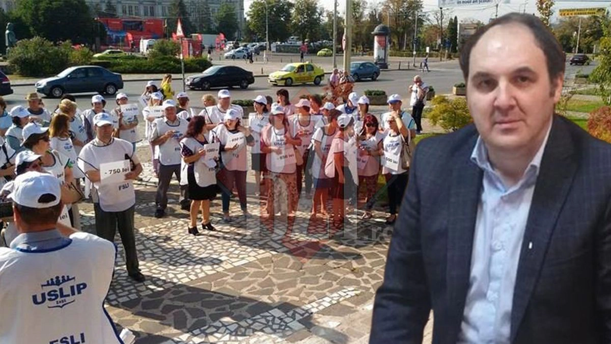 Liderul-Sindicatului-USLIP-Laviniu-Lăcustă-și-profesorii-din-Iași-la-proteste