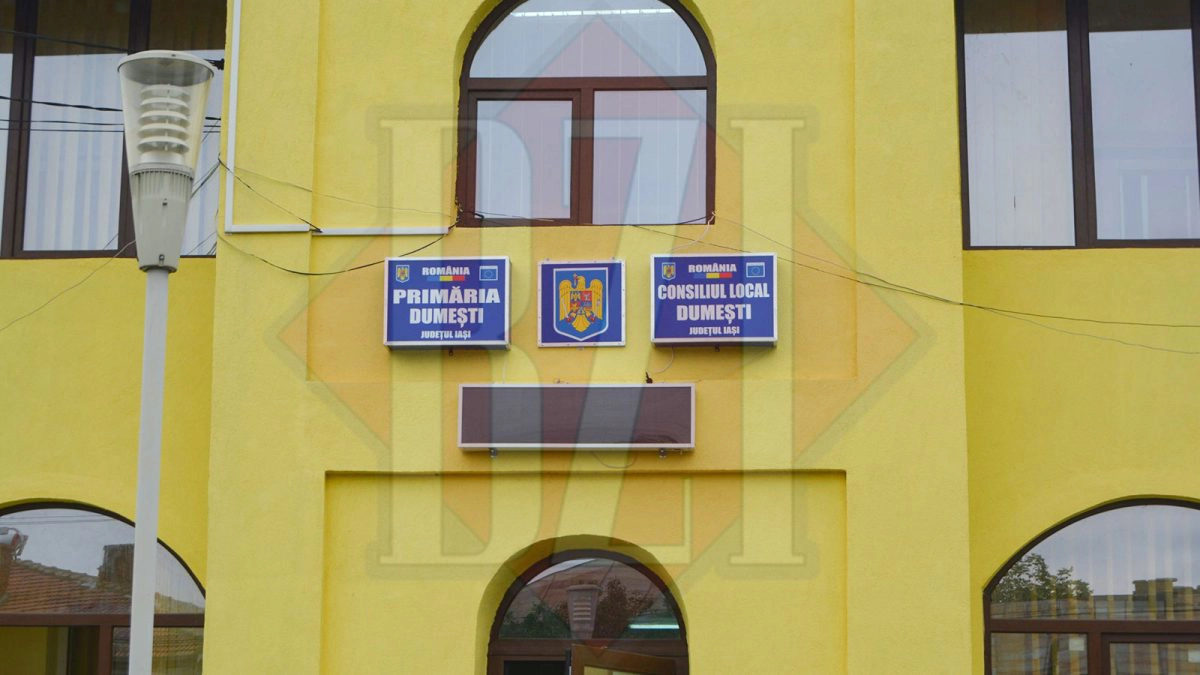 Sediul-Primăriei-Dumești,-județul-Iași