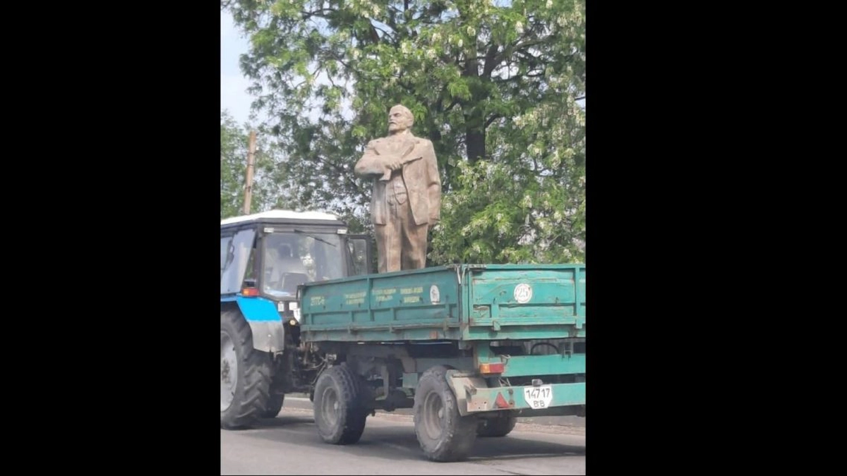 lenin-statuie
