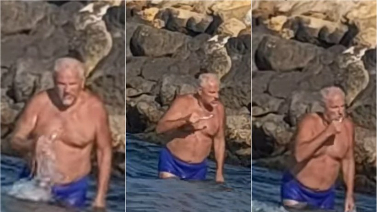 se spăla pe dinţi în apa mării