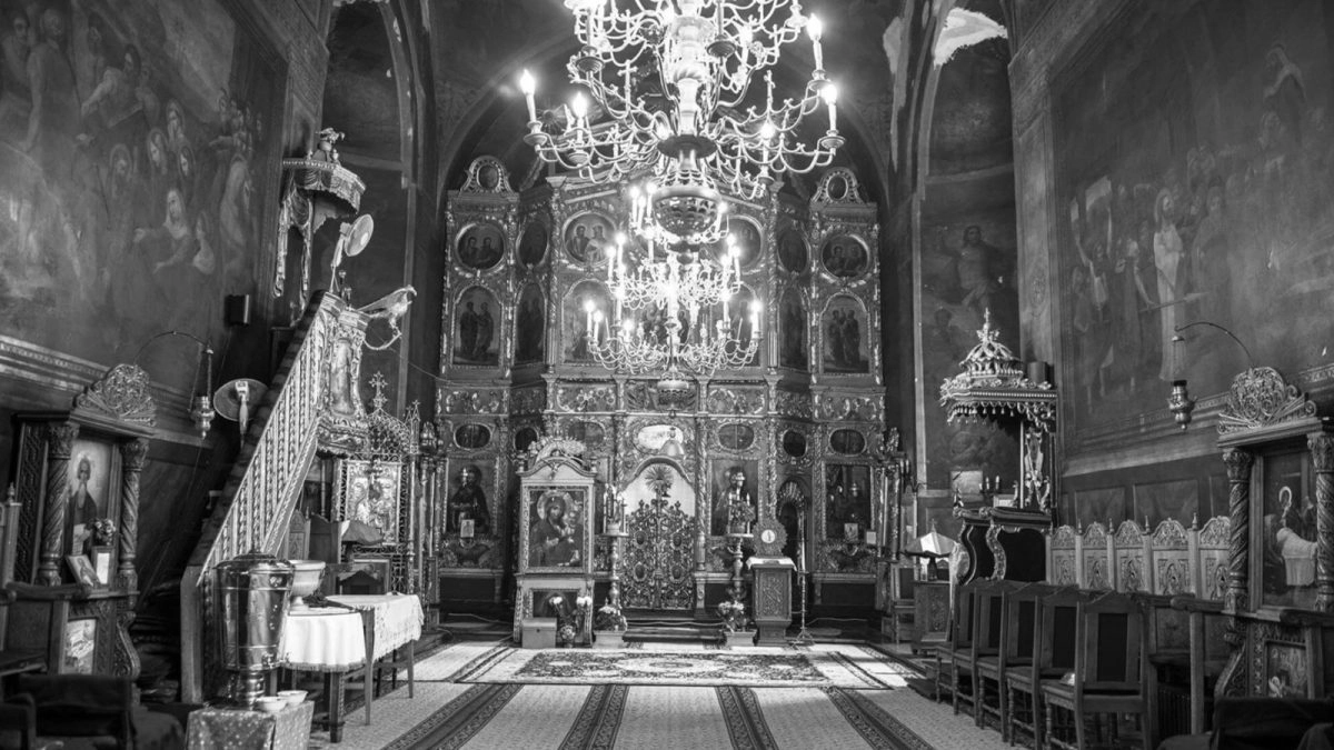 interior biserică Nașterea Maicii Domnului din Iași