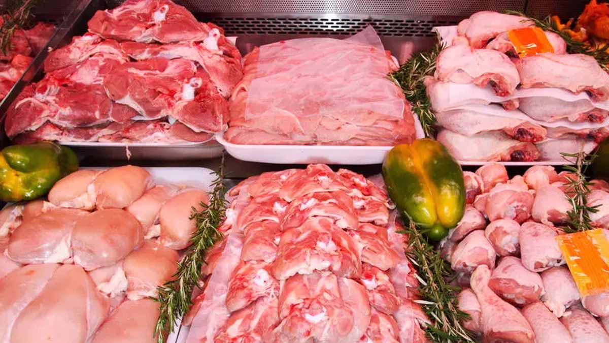 câtă-carne-mănânci-săptămânal