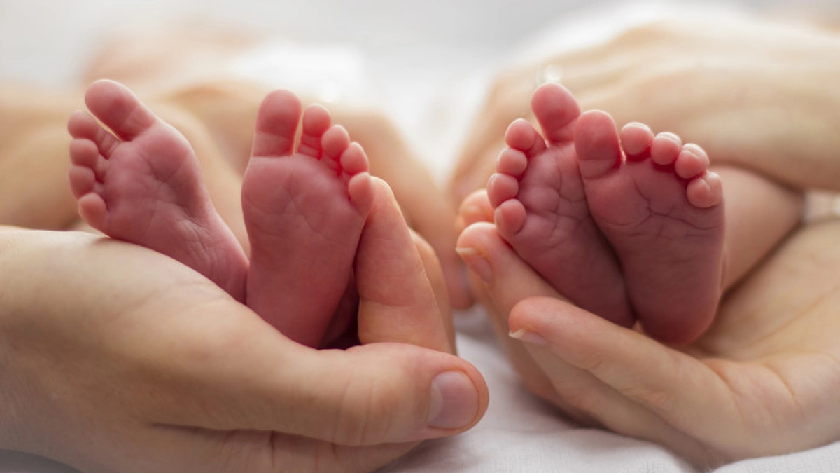 mamele-care-au-gemeni-sau-tripleti