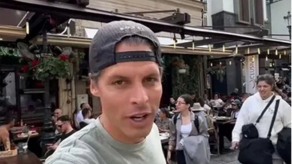a-comentat-un-influencer-strain-ce-a-văzut-în-România