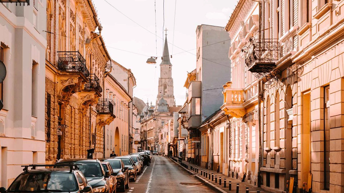 bucureșteanca-regretă-mutarea-la-Cluj-Napoca