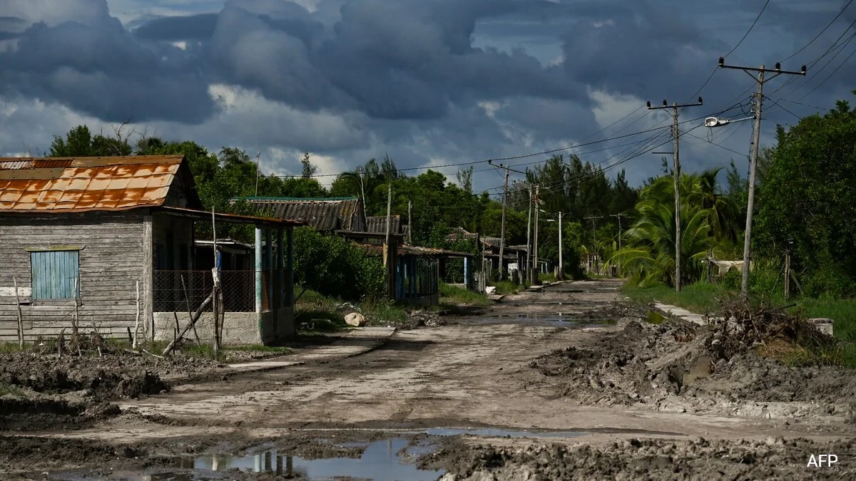 hurricane-rafael