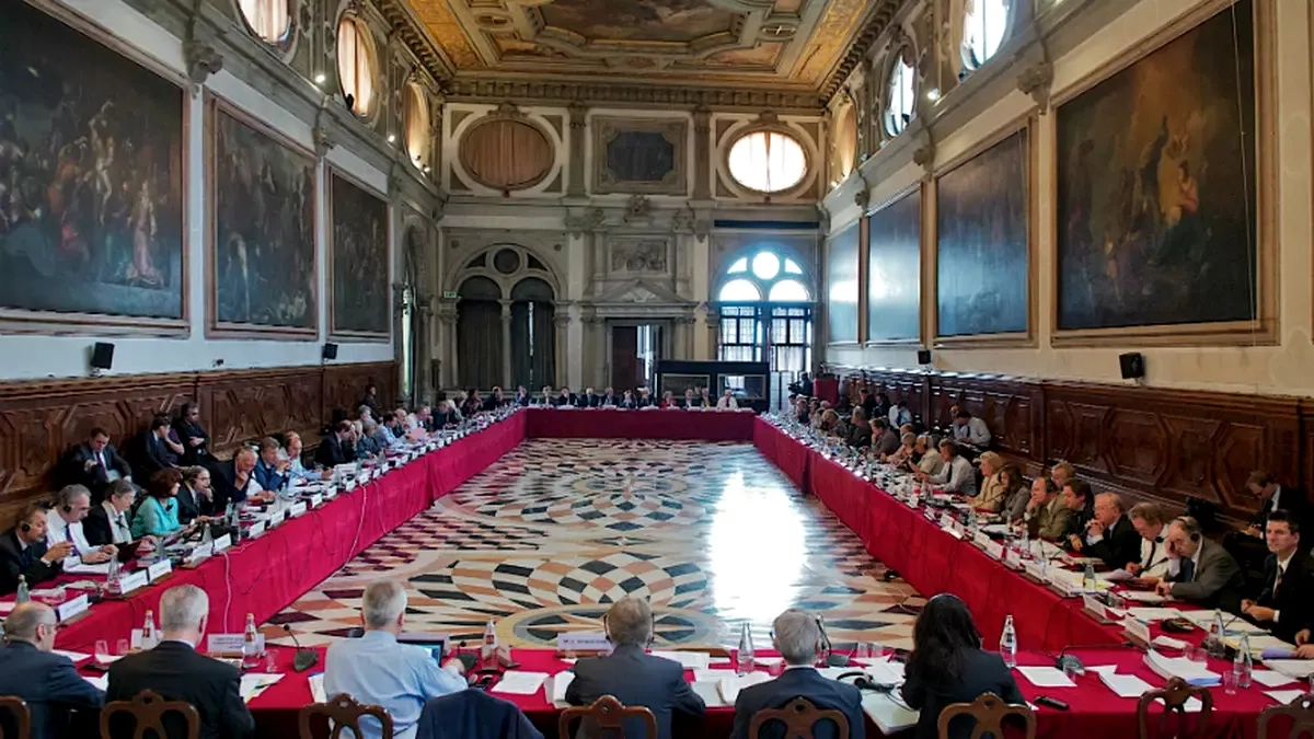 Comisia de la Veneția anularea alegerilor