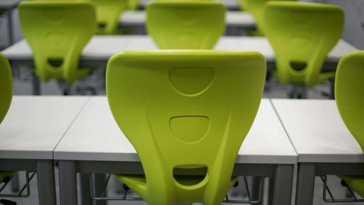 licitatie comuna iasi construire scoli verzi