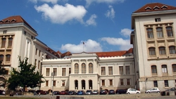 Universitatea de Medicină și Farmacie „Grigore T. Popa” Iași face angajări! Se caută documentarist