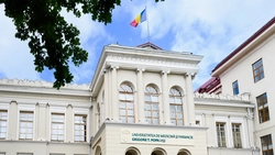 Expoziție de fotografie analogică la Muzeul de Istorie a Medicinei
