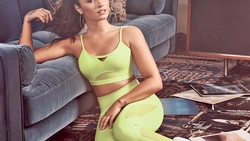 Demi Lovato, în bikini uimește fanii. Vedeta face senzație într-o postare senzuală de la piscină