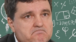 Matematicianul olimpic Nicușor Dan nu a spus nimic când ministrul Daniel David a scos matematica din programa școlară
