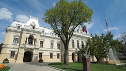 Demisie la vârful Primăriei Iași, după ancheta DNA privind angajații pensionați menținuți ilegal în funcții