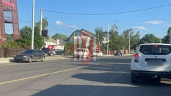 Un șofer care conducea un autoturism în zona Socola a fost oprit în trafic. Polițiștii cred că are numere de înmatriculare false