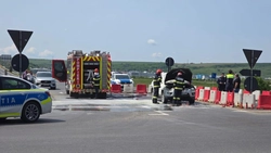 Incendiu în județul Iași. O mașină a fost cuprinsă de flăcări