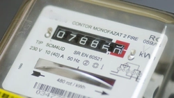 Primele măsuri legate de explozia tarifelor la electricitate de la 1 iulie. Furnizorii riscă amenzi uriașe