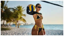 Cea mai sexy voleibalistă a apărut într-un bikini minuscul. Internetul a înnebunit la apariția ei cea mai îndrăzneață de până acum