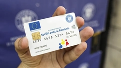 Ieșenii nu mai primesc banii pe cardurile sociale! Anunțul făcut de autoritățile care fac plățile