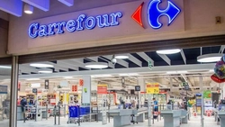 Carrefour ar putea să se retragă din România și mii de oameni ar rămâne fără locurile de muncă! Anunțul oficial făcut