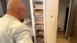Piedone a făcut curățenie în frigiderul unui restaurant din Mamaia. Șeful ANPC își continuă cruciada pe Litoral