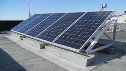 Mai sunt disponibile fonduri europene în programul pentru entitățile publice. Beneficiarii pot solicita banii necesari investițiilor în energie solară și stocare