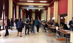 A Inceput Bursa Locurilor De Muncă Sute De Studenţi Isi Cauta Deja Un Job Foto Bzi Ro