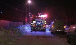 Exclusiv Incendiu La O Casa De Pe Strada Fundac Paun In Noaptea De Revelion Foto Video Bzi Ro