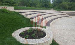 Fenomen Spectaculos Surprins In Gradina Botanica Din Iasi Asa