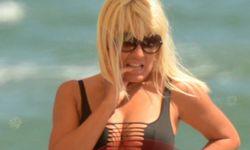Wow Cat De Sexy Poate Fi Elena Udrea Pozele De La Plaja Care Au Incins Imaginatia Barbatilor Foto Buna Ziua Iasi Bzi Ro