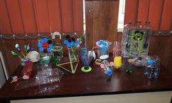 Obiecte Inedite Facute Din Materiale Reciclabile Realizate De Elevii Colegiului Garabet Ibraileanu Foto Buna Ziua Iasi Bzi Ro
