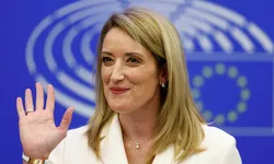 Roberta Metsola președintele Parlamentului European vine în România