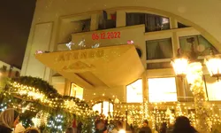 Bucurie pentru toţi copiii din Iaşi. S-a deschis Piaţa de Crăciun a Ateneului Naţional 8211 VIDEO